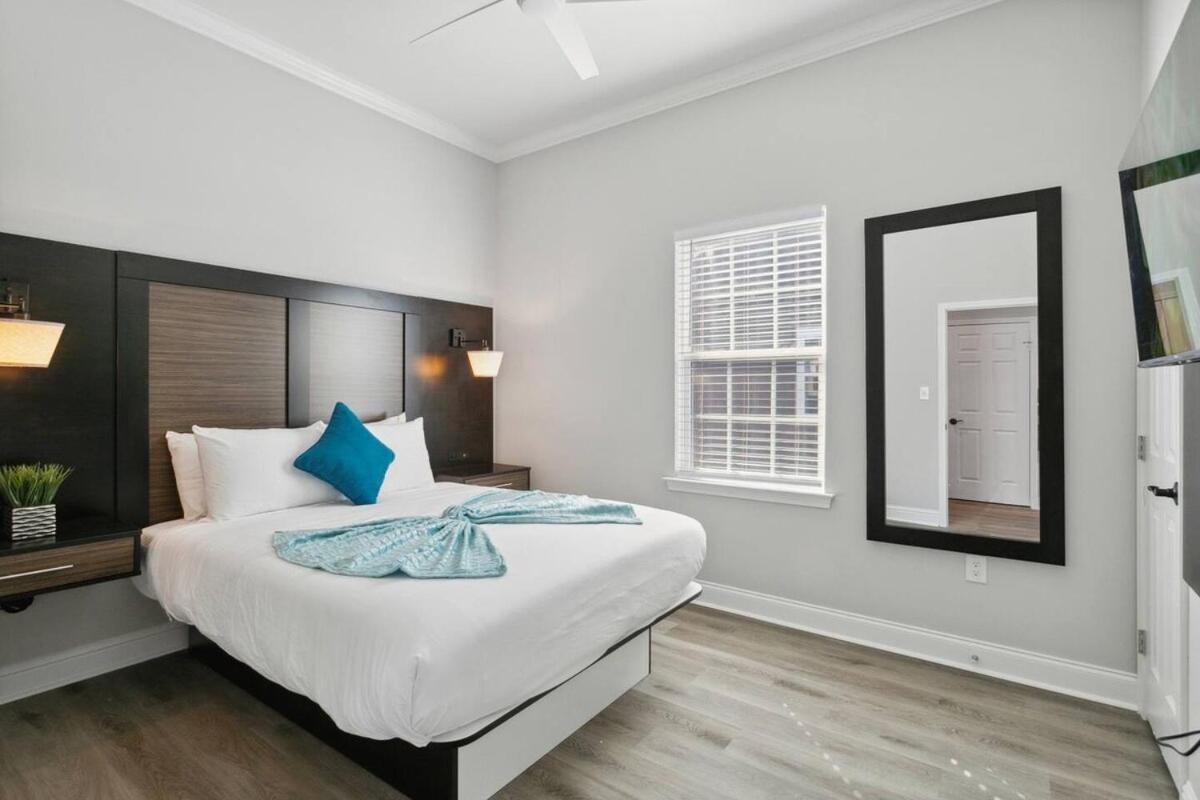 Beautiful New 5br With Outdoor Seating Holiday home New Orleans