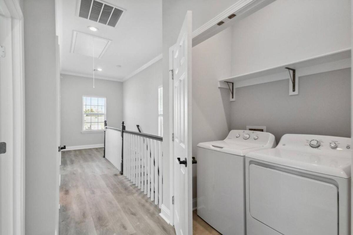 Beautiful New 5br With Outdoor Seating * New Orleans
