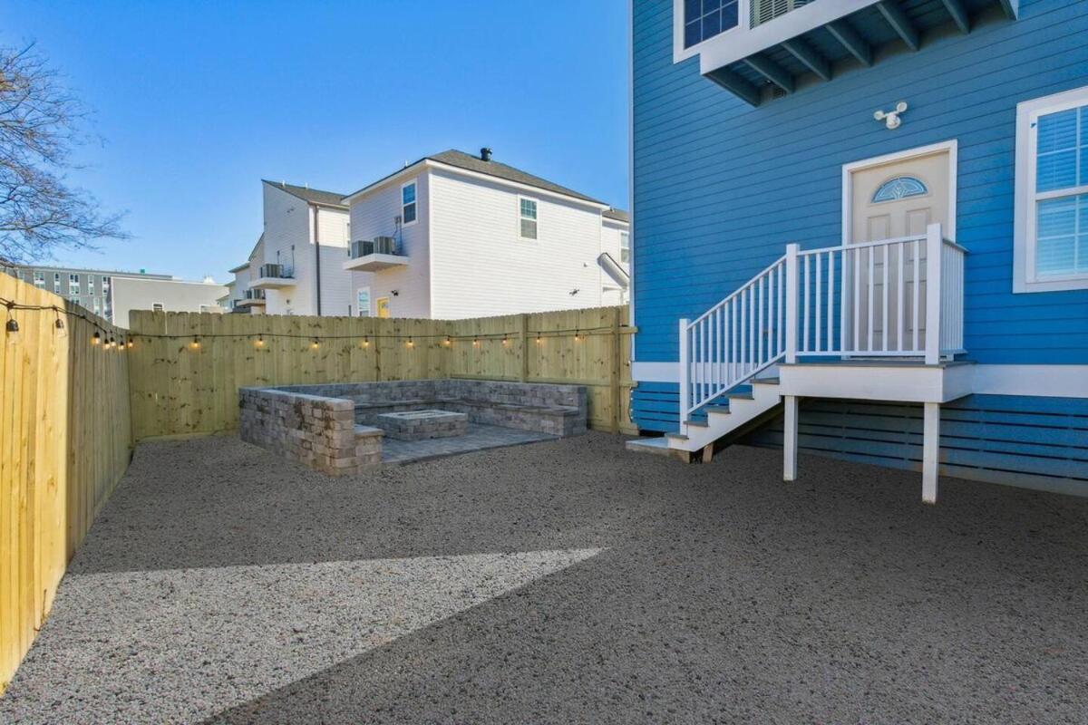 Beautiful New 5br With Outdoor Seating New Orleans
